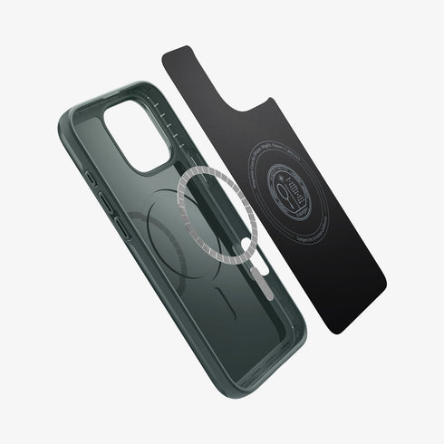 כיסוי Spigen לאייפון 16 מסדרה דק (MagFit)